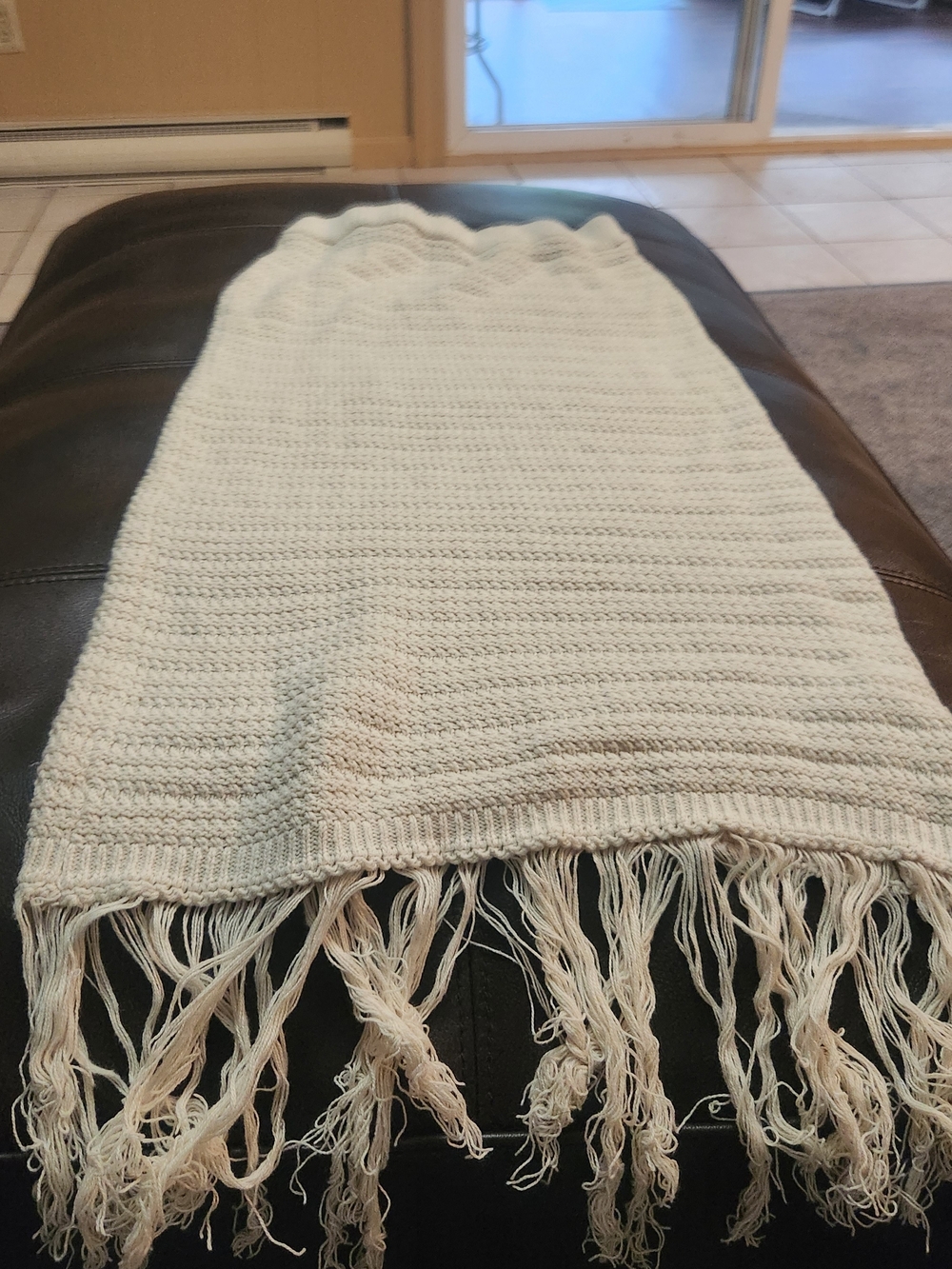 Freshman 1996 Cream Crochet Tassel Midi Skirt Size S -